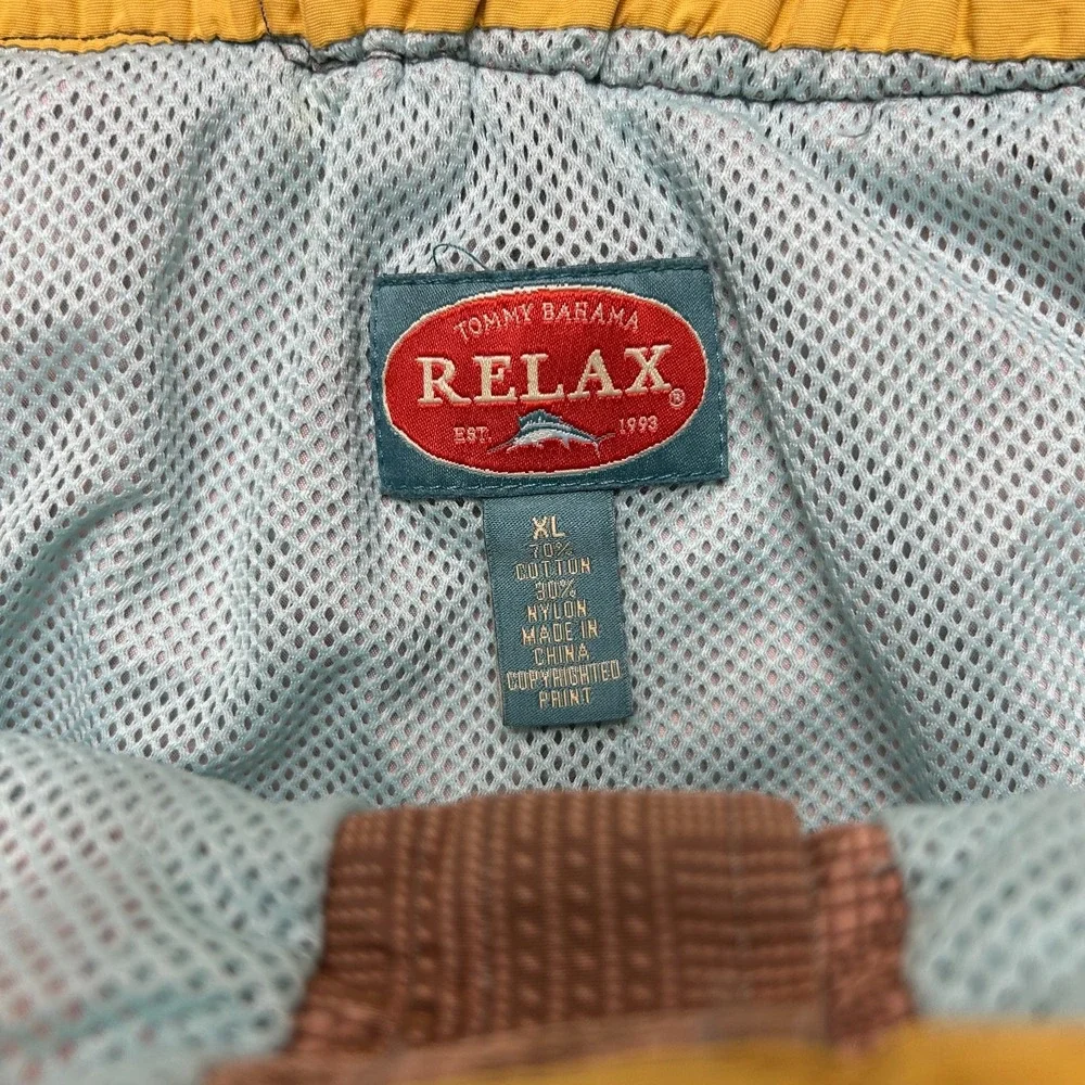 Tommy Bahama Relax Boardshorts Mens XL Pinkish-Brown Tropical Palm Leaf Print